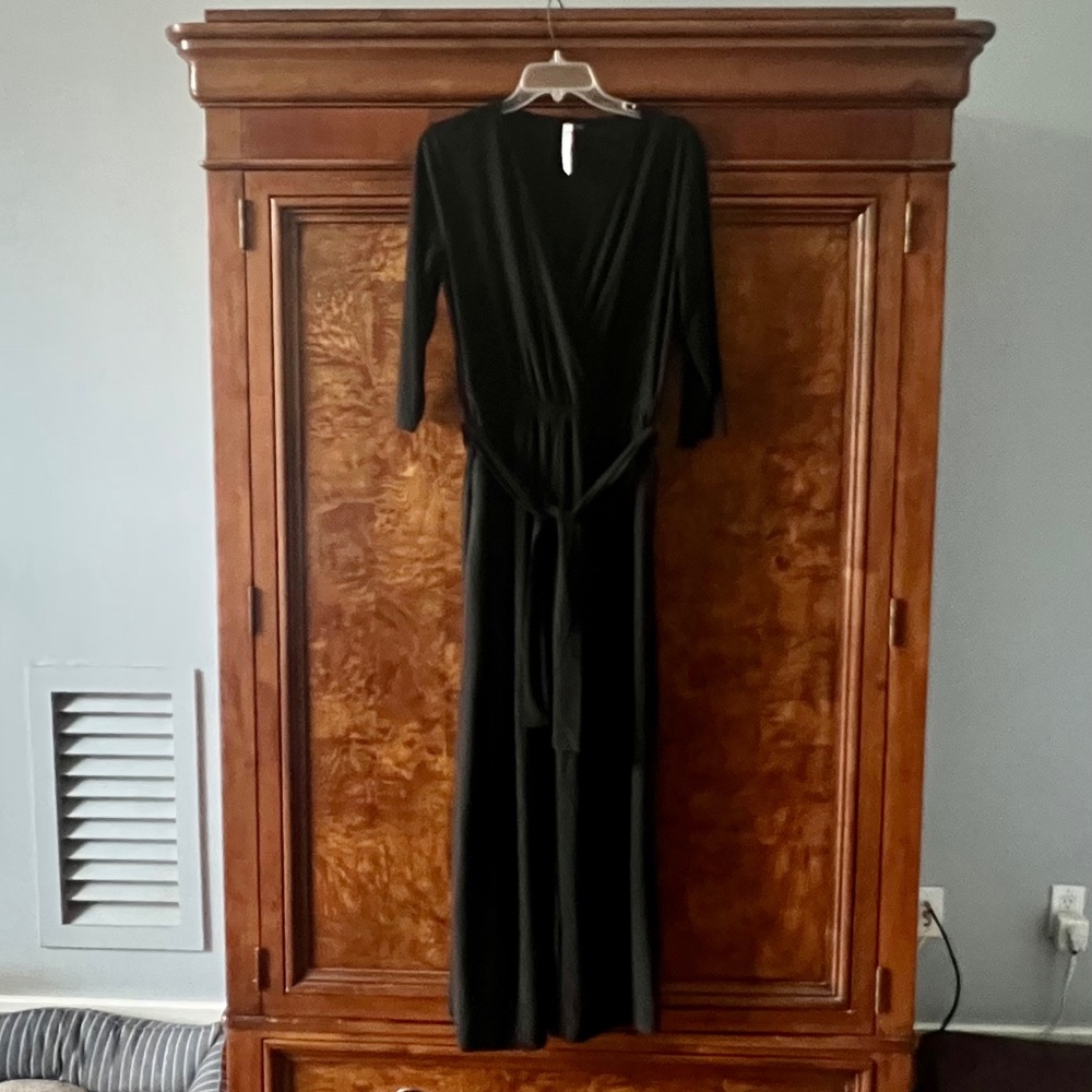 NY Collection Petite Large PL Jumpsuit / 3/4 Sleeve / Black / Stretch Pockets